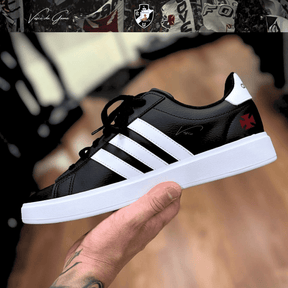 Exclusivo: Tênis Grand Court Signature Customizado Vasco Gigante da Colina + *BRINDE 1x Caneca Oficial* - EDIÇÃO LIMITADA